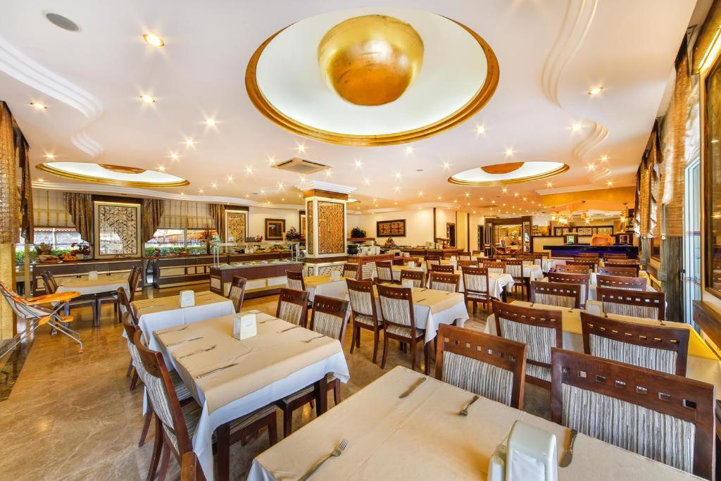 Kleopatra Ada Hotel Alanya Exterior photo